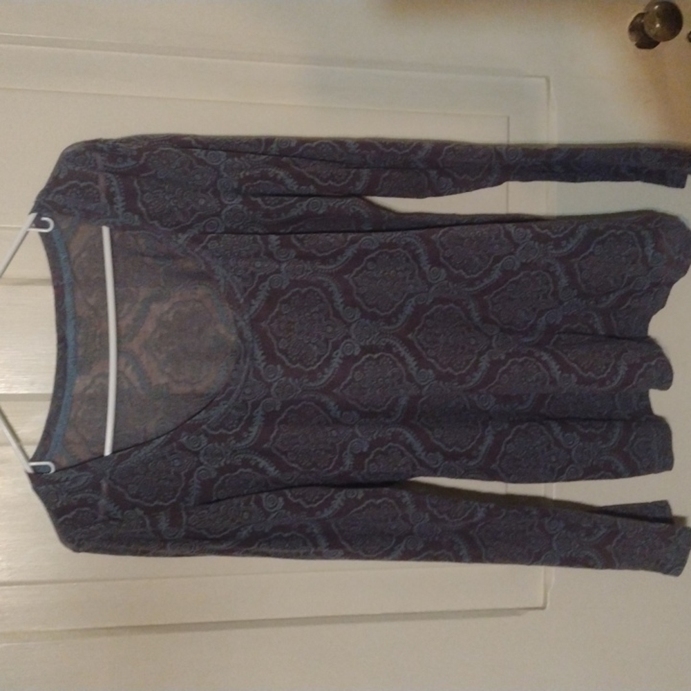 Long Sleeve Blue/Gray Paisley